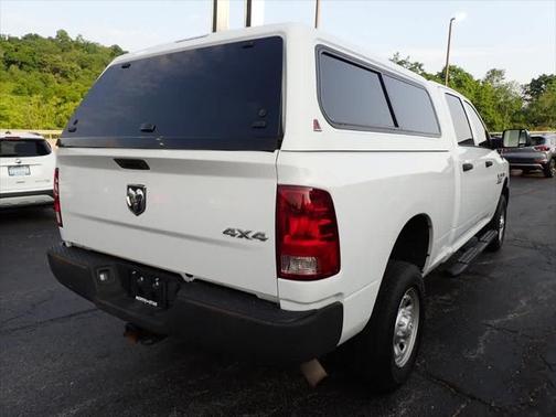 2017 RAM 2500 Tradesman 4x4 Crew Cab 64 Box