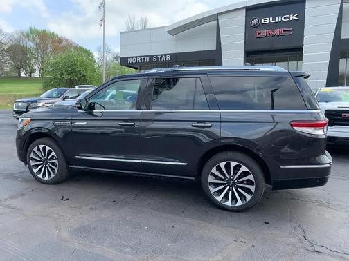 2024 Lincoln Navigator Reserve