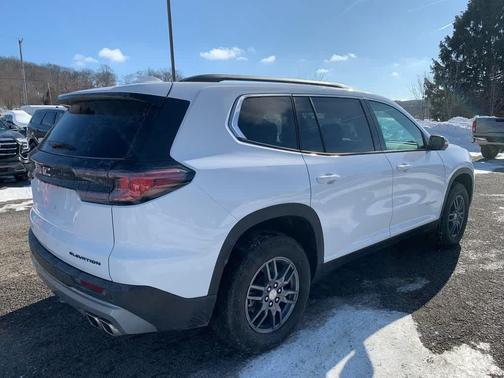 2025 GMC Acadia AWD Elevation