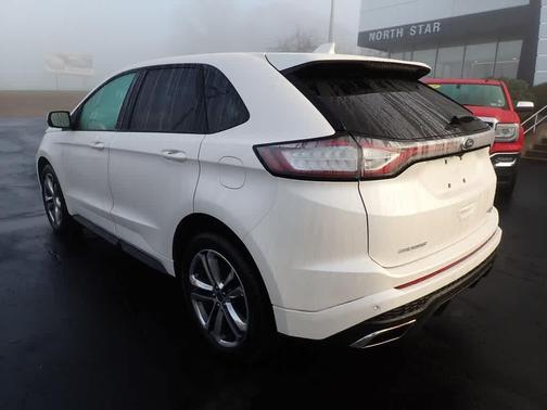 2017 Ford Edge Sport