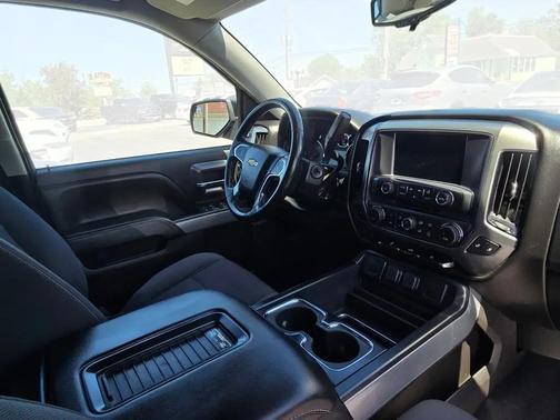Black 2018 Chevrolet Silverado 1500 2LT