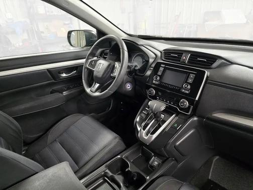 Crystal Black Pearl 2018 Honda CR-V LX