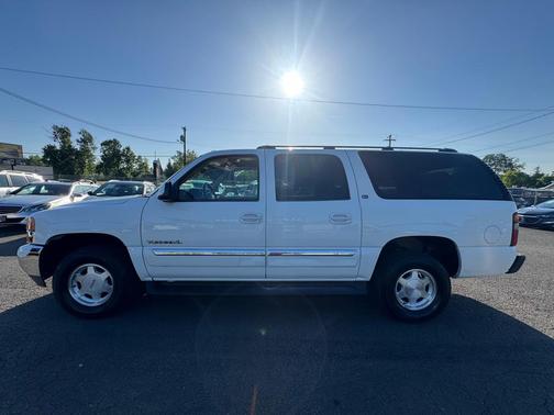 Summit White 2003 GMC Yukon XL 1500 SLT