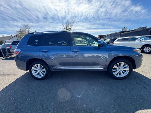 2011 Toyota Highlander Hybrid Limited
