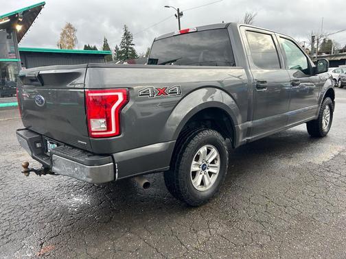 GREY 2015 Ford F-150 XLT