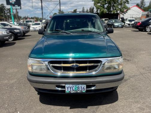 Pacific Green Clearcoat Metallic 1998 Ford Explorer