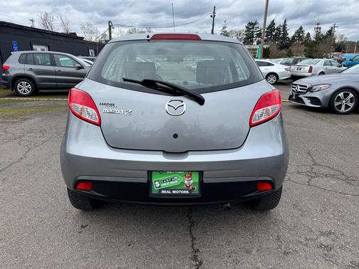 GRAY 2014 Mazda Mazda2 Sport