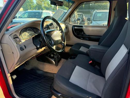 RED 2001 Ford Ranger XLT SuperCab