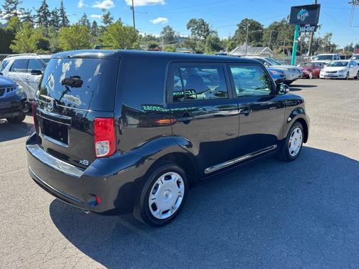 BLACK 2013 Scion xB 10 Series