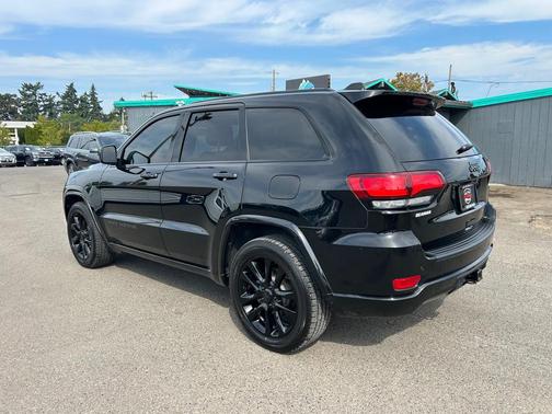 2020 Jeep Grand Cherokee Altitude