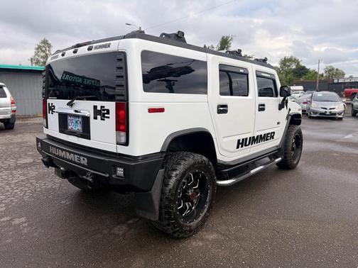White 2005 Hummer H2 Base