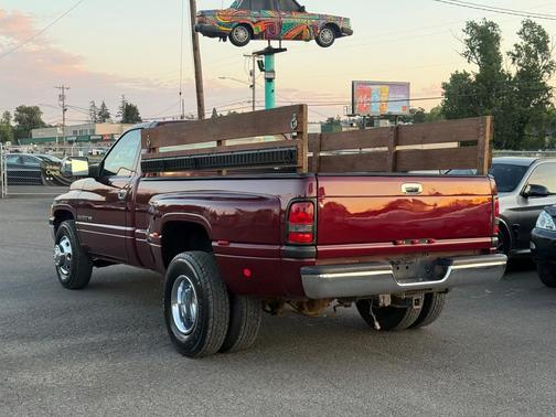 RED 2002 Dodge Ram 3500