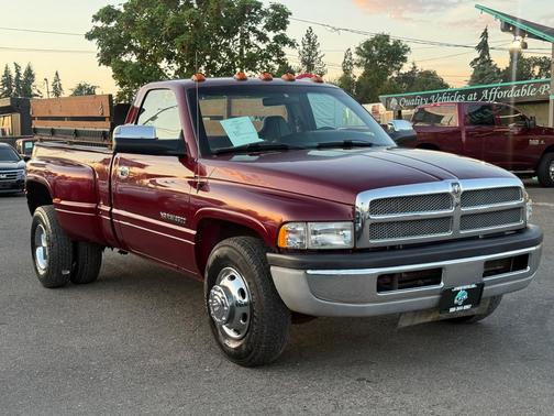 RED 2002 Dodge Ram 3500