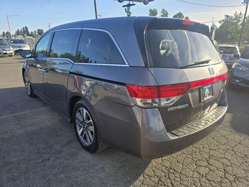 GREY 2015 Honda Odyssey Touring