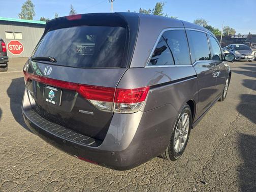 GREY 2015 Honda Odyssey Touring