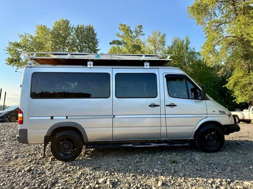 Brilliant Silver Metallic 2004 Dodge Sprinter 2500