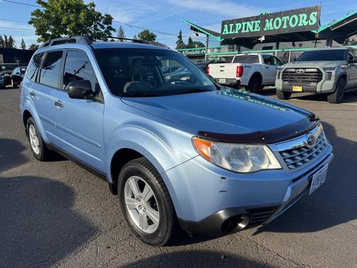 BLUE 2011 Subaru Forester 2.5 X