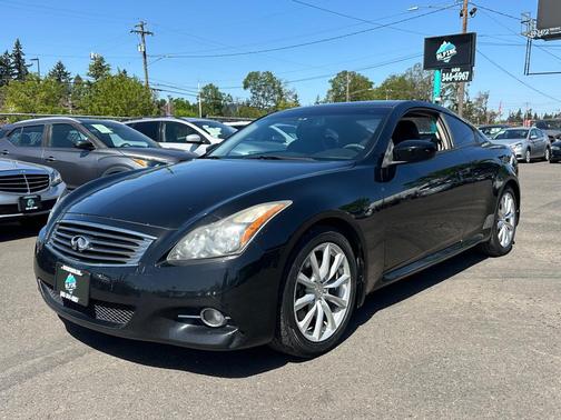 Black Obsidian 2013 INFINITI G37 Journey