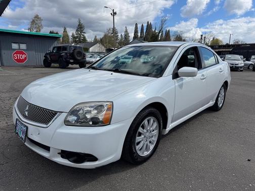 2012 Mitsubishi Galant Base