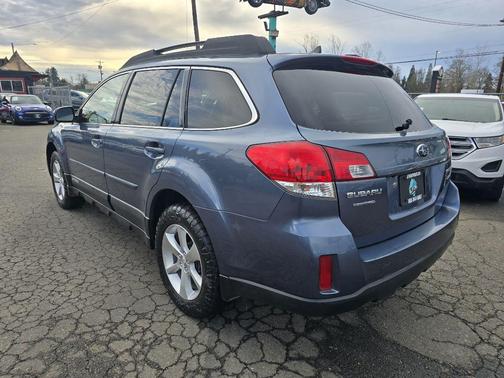 BLUE 2014 Subaru Outback 2.5i Limited