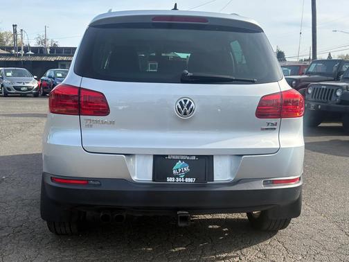 2016 Volkswagen Tiguan SE