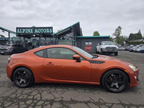 ORANGE 2013 Scion FR-S Base