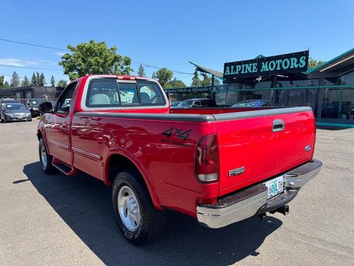 Bright Red Clearcoat 1997 Ford F-150 TRUCK