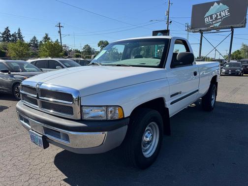 WHITE 2001 Dodge Ram 2500 Base