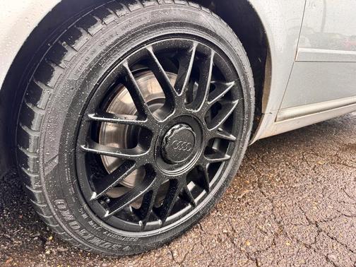 Light Silver Metallic 2002 Audi A6 2.7T quattro