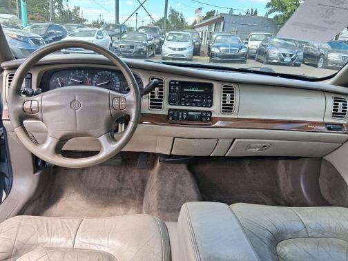 GREY 2002 Buick Park Avenue