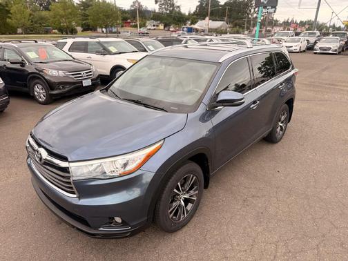 2016 Toyota Highlander XLE