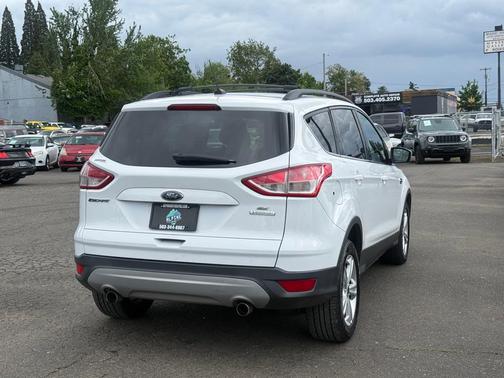 Deep Impact Blue 2013 Ford Escape SE