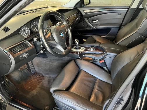BLACK 2009 BMW 535 I