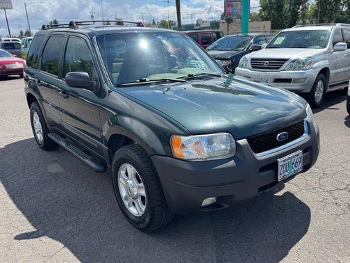 GREEN 2003 Ford Escape XLT