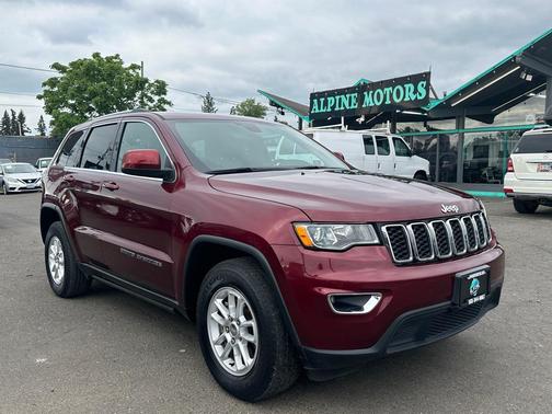 Velvet Red Pearlcoat 2019 Jeep Grand Cherokee Laredo