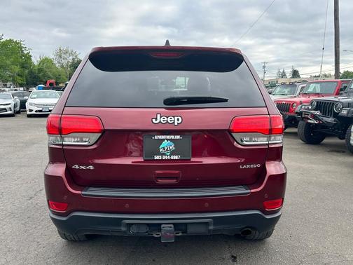 Velvet Red Pearlcoat 2019 Jeep Grand Cherokee Laredo