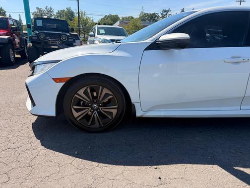 WHITE 2017 Honda Civic EX-L Navi