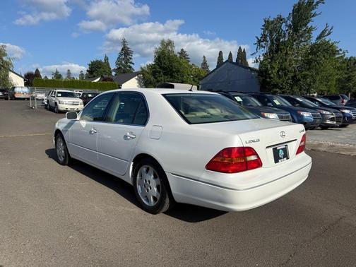 Crystal White 2003 Lexus LS 430 Base