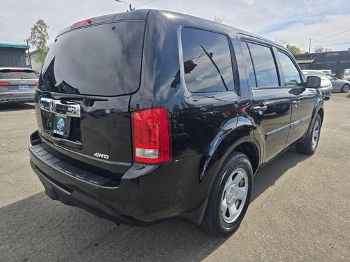 Crystal Black Pearl 2014 Honda Pilot LX