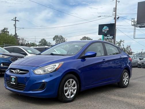 BLUE 2013 Hyundai Accent GLS