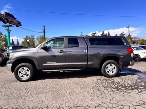 GREY 2013 Toyota Tundra Grade