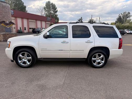 WHITE 2013 Chevrolet Tahoe LTZ