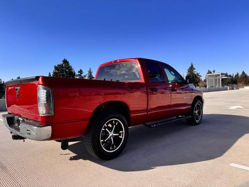 RED 2007 Dodge Ram 1500 SLT Quad Cab