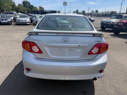 Classic Silver Metallic 2009 Toyota Corolla XRS