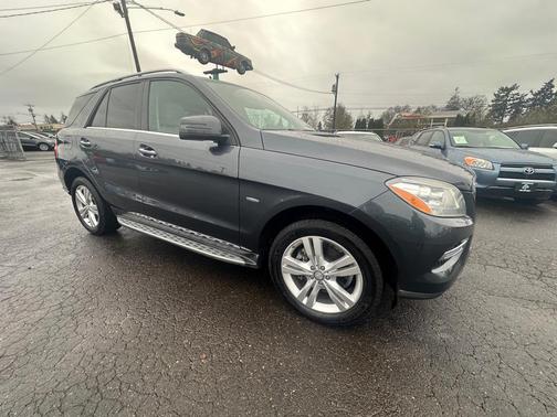 GREY 2012 Mercedes-Benz M-Class 4MATIC