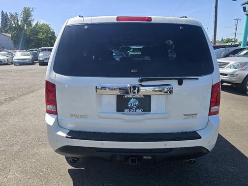 White Diamond Pearl 2012 Honda Pilot Touring
