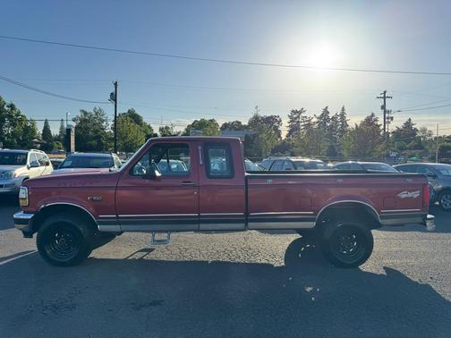 RED 1992 Ford F-150