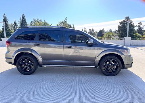 Granite Crystal Metallic Clearcoat 2015 Dodge Journey Crossroad