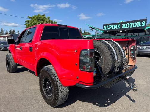 Bright Red Clearcoat 2005 Ford F-150 FX4 SuperCrew