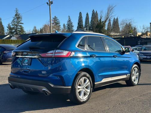 Atlas Blue Metallic 2020 Ford Edge SEL